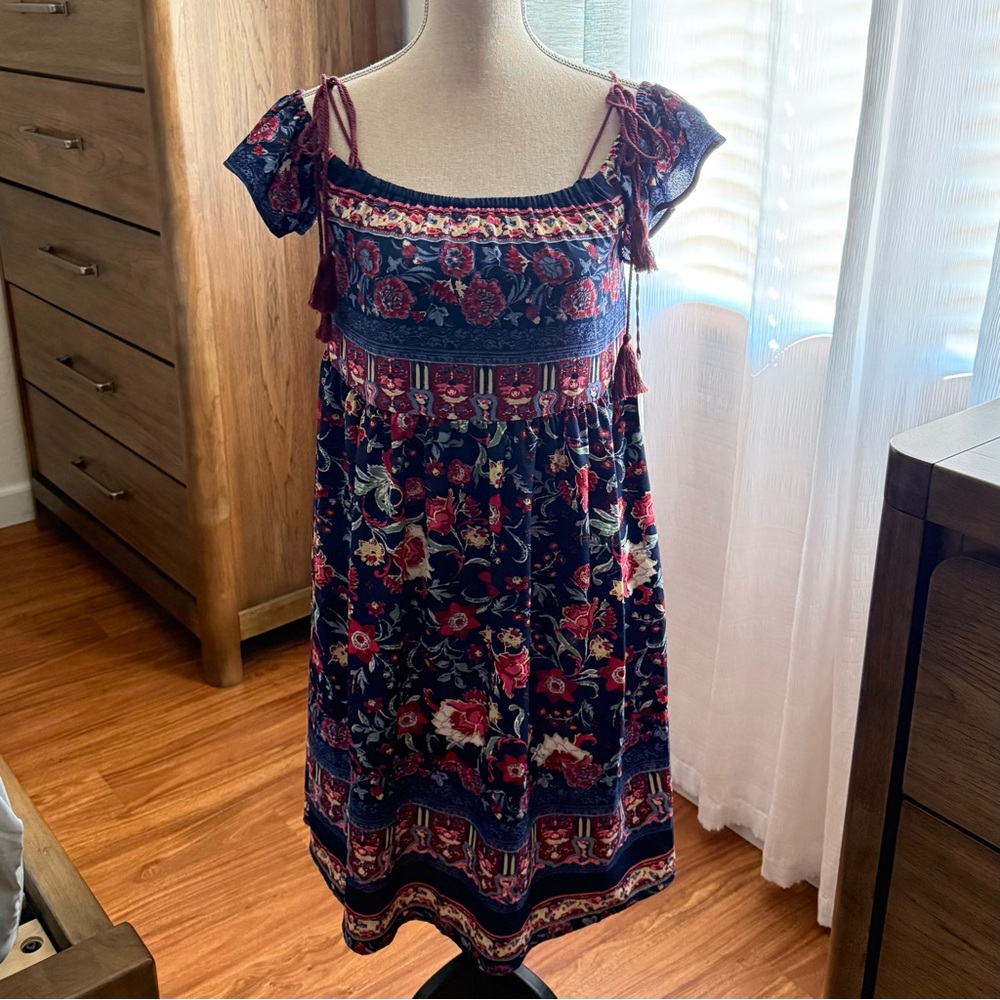 Knox Rose Blue and Red Patterned Top